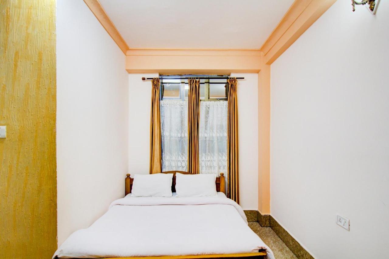 Capital O 79144 Coniferous Resort Cherrapunji Bagian luar foto