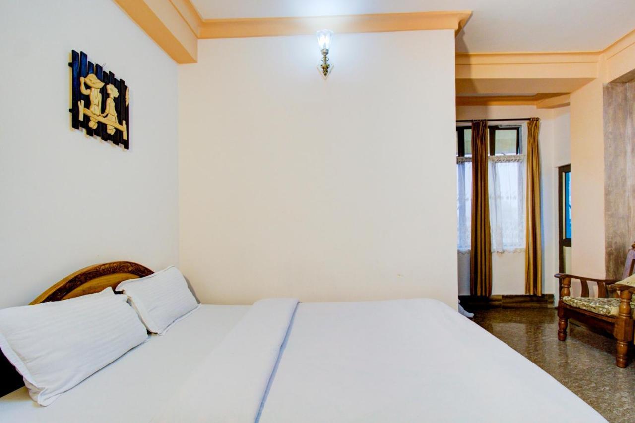 Capital O 79144 Coniferous Resort Cherrapunji Bagian luar foto