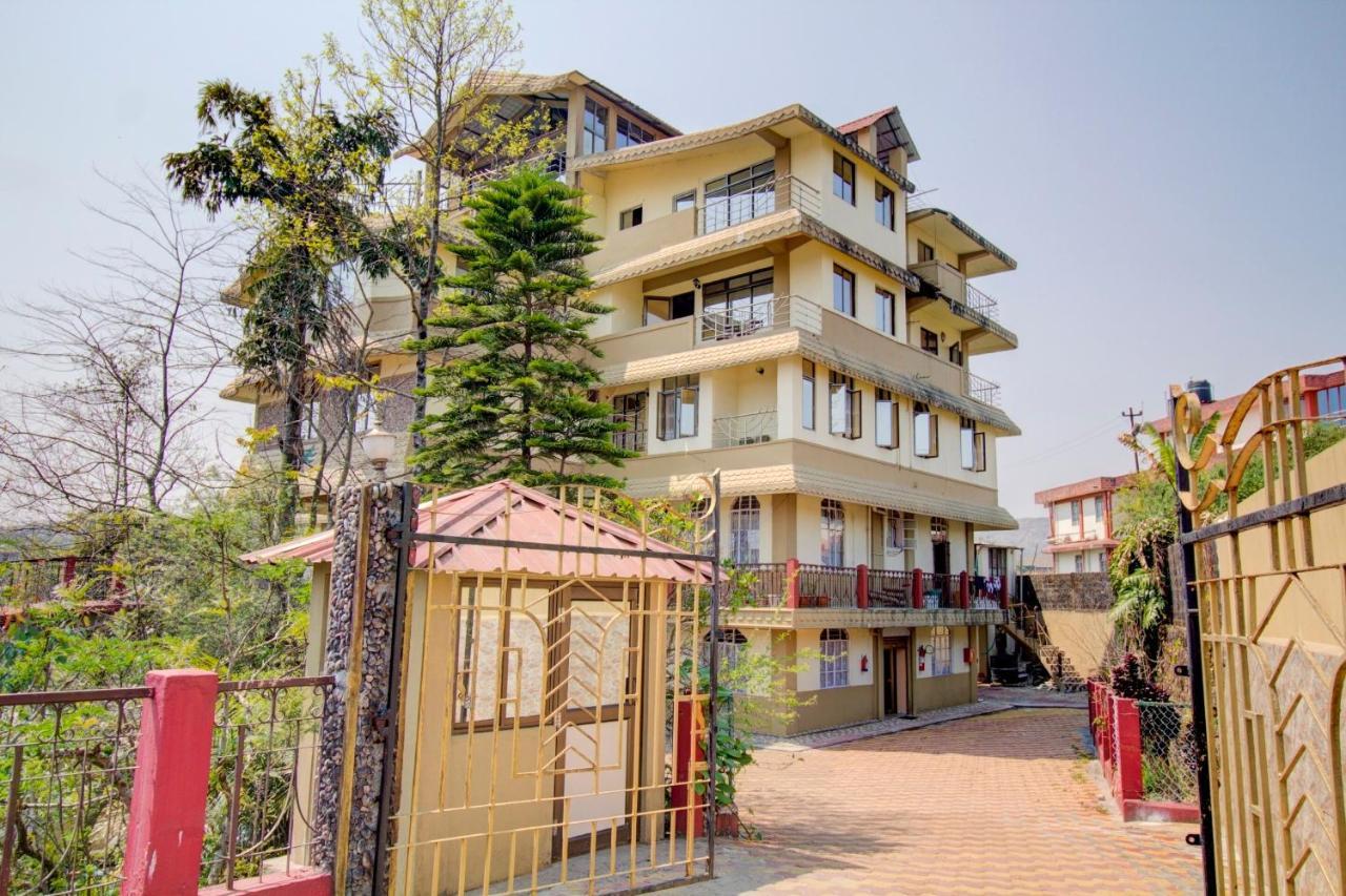 Capital O 79144 Coniferous Resort Cherrapunji Bagian luar foto