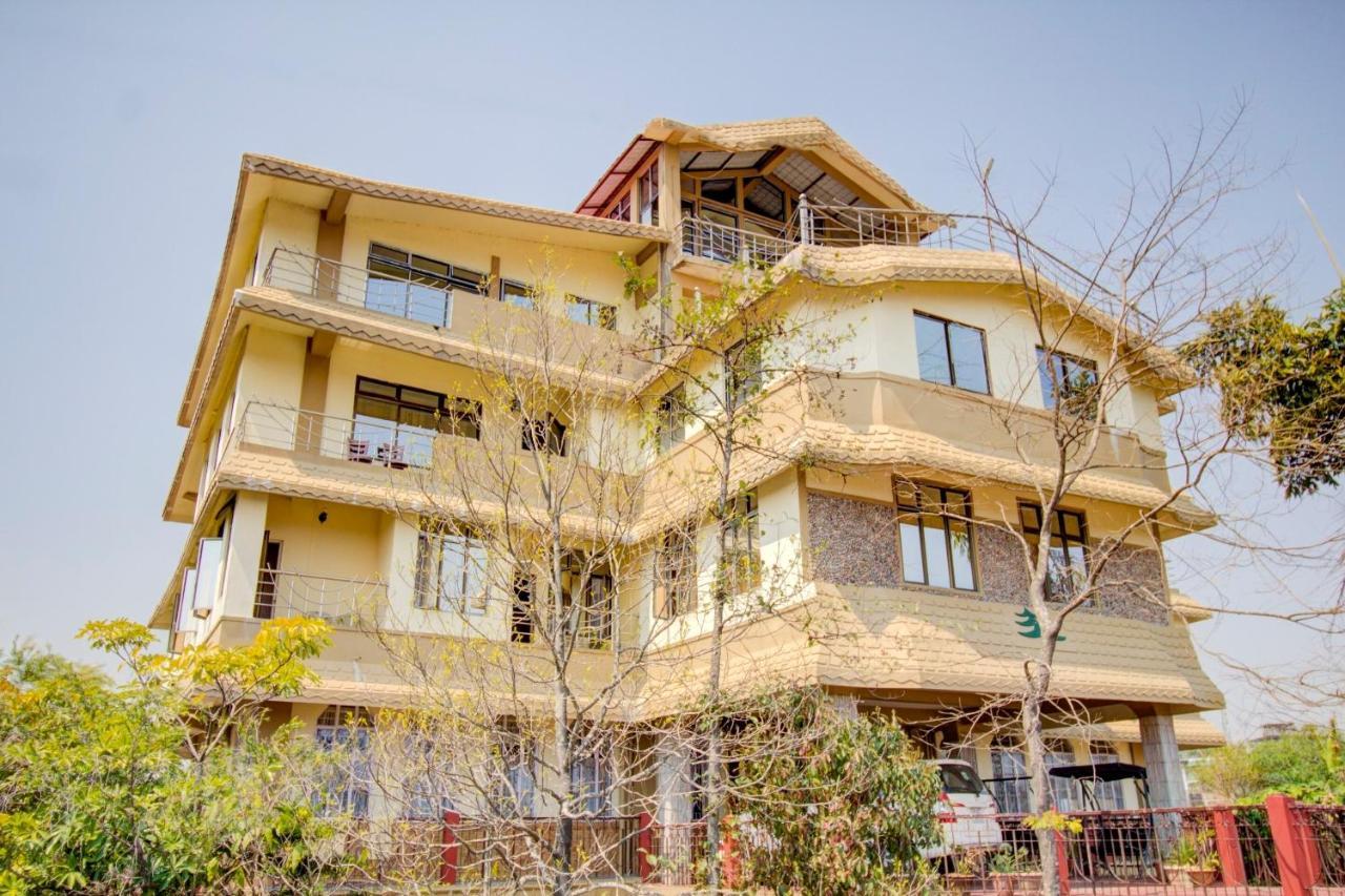 Capital O 79144 Coniferous Resort Cherrapunji Bagian luar foto