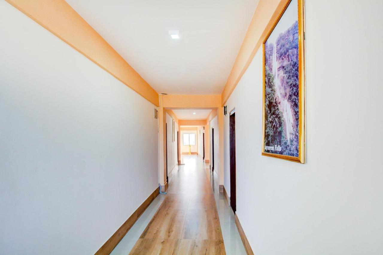 Capital O 79144 Coniferous Resort Cherrapunji Bagian luar foto